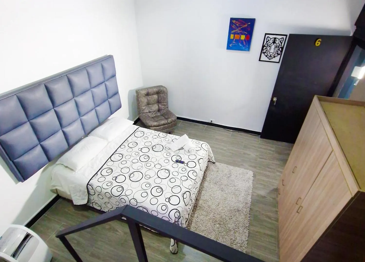 5 Bdmr Spacious Apartment At Poblado Medellin 0*,