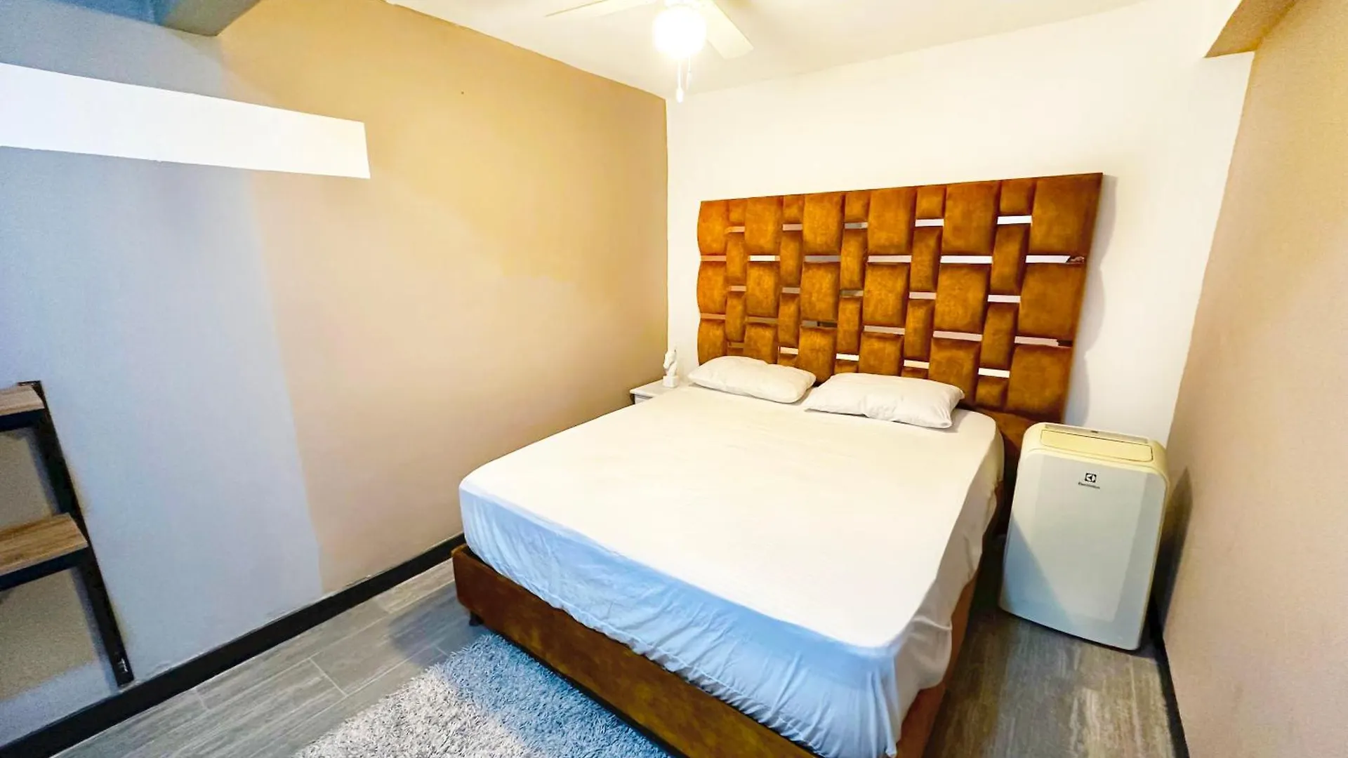 5 Bdmr Spacious Apartment At Poblado 麦德林 哥伦比亚
